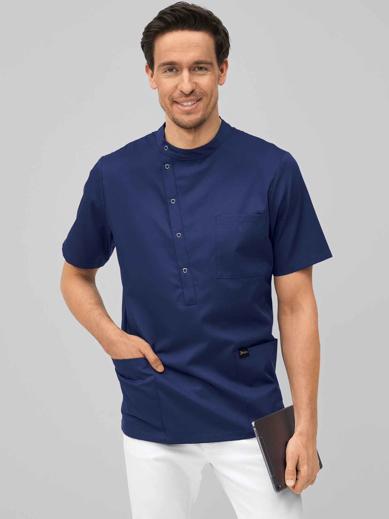 Herrenkasack mit Knopfleiste