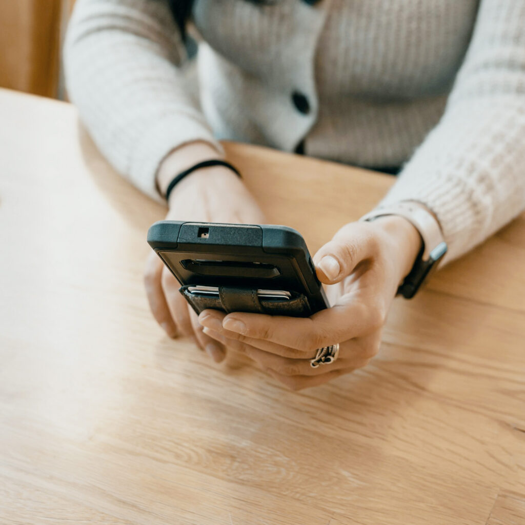 Telekommunikation für die Pflege Günstige Telekommunikation mit unseren Partnern